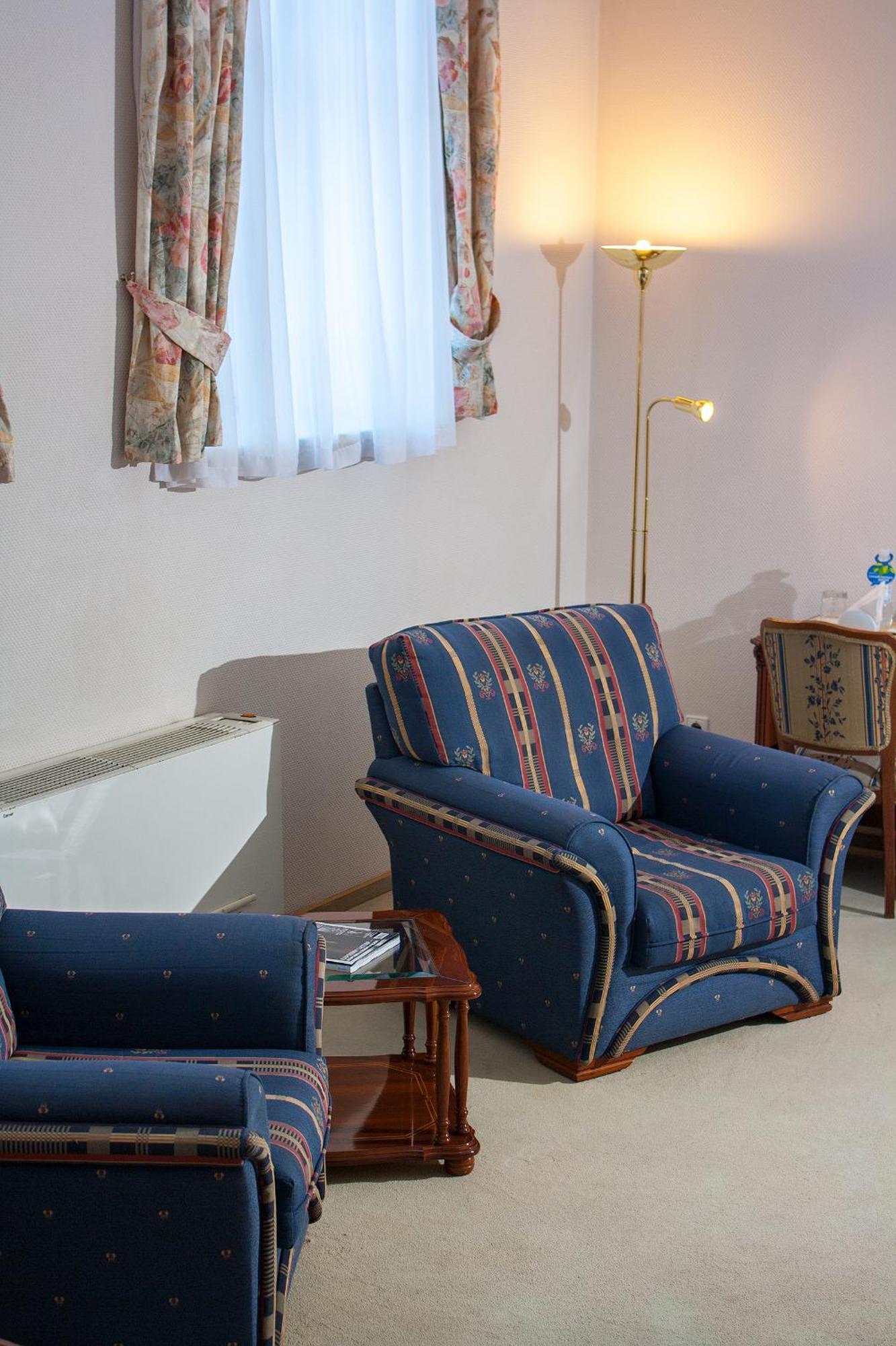 Astoria Hotel Dnipro Zimmer foto